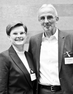 Rheinland-Pfalz wählt Dr. Barbara Römer zur neuen Vorsitzenden und wird damit zum ersten Landesverband mit weiblicher Doppelspitze.